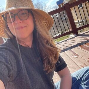 Meet your Posher, Alycia